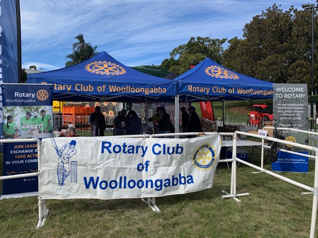 Rotary Woolloongabba aids MS Queensland